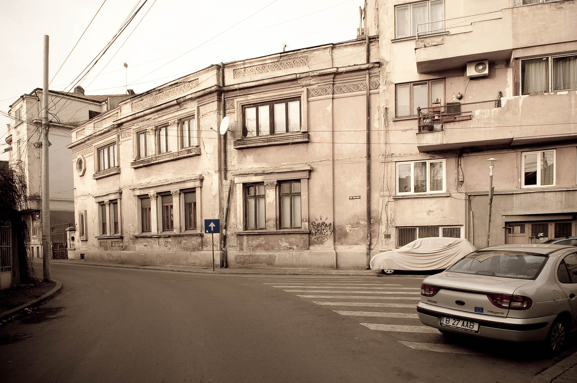 Bucharest decay 2